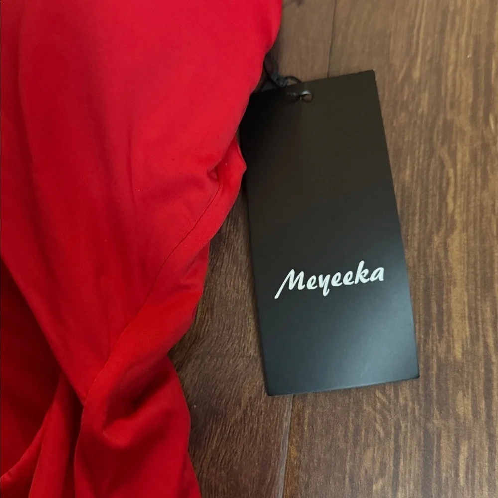 MEYEEKA Red Women's One-Piece Swimsuit Size Large